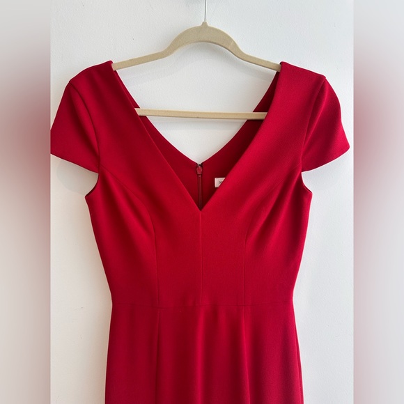 Dress The Population Karla Gown – Garnet - Picture 9 of 9